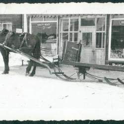 Photo album pp. 5-6 : Blind River and Patton Lake