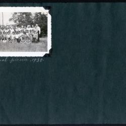 Photo album pp. 3-4 : Annual picnic