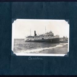 Photo album pp. 27-28 : Caribou, Gargantua and North Superior shore