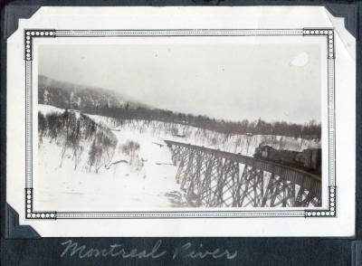 Photo album pp. 25-26 : Hawk Junction and Montreal River