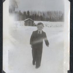 Photo album pp. 17-18 : Hornepayne and Peterbell